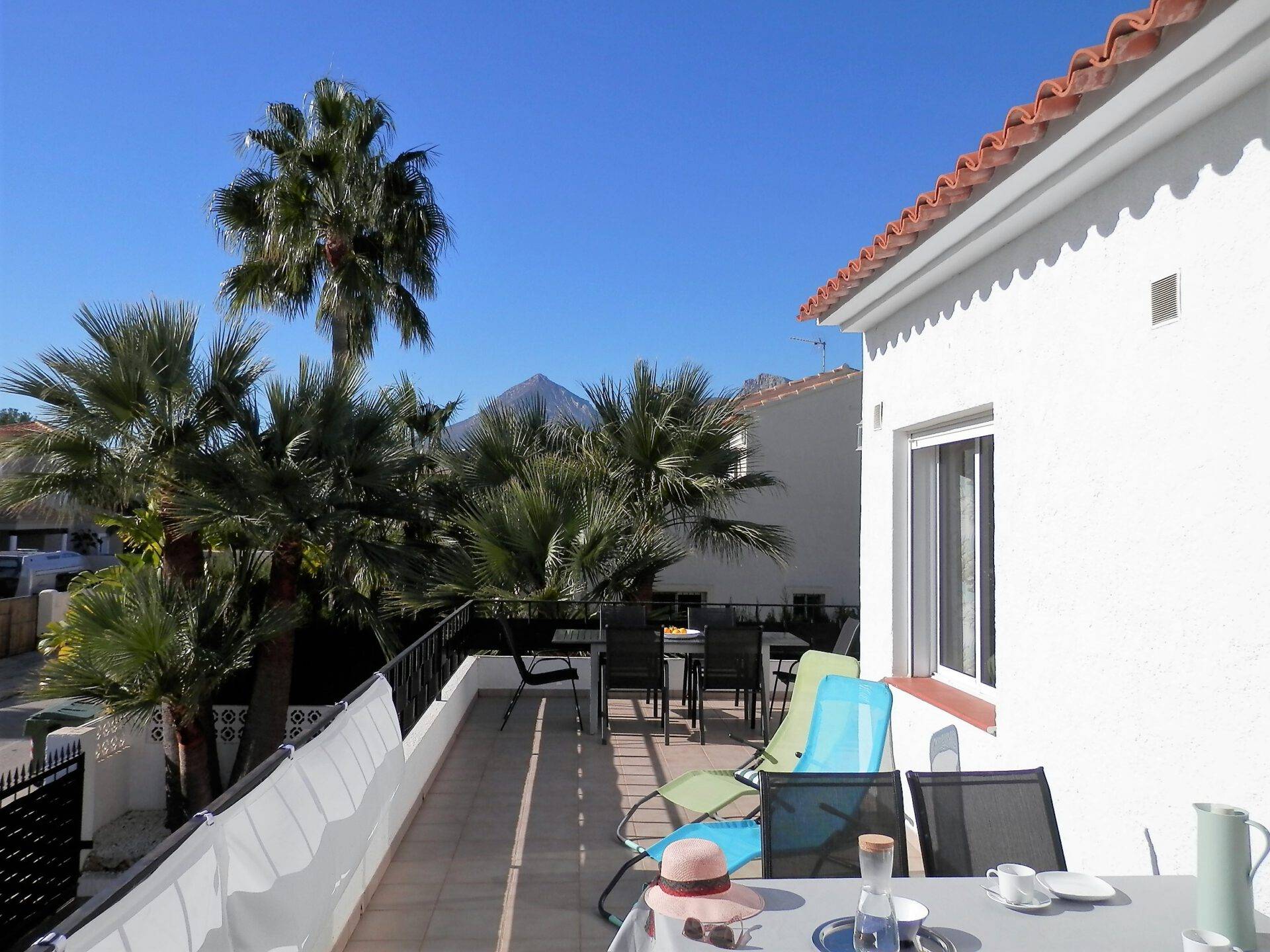 Atenas Girasol Rental12 1