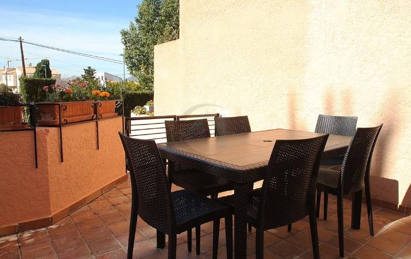 Notar Propiedades De756af8ea5d90281bfcb30b1dcb98fe 800x505 Source 1