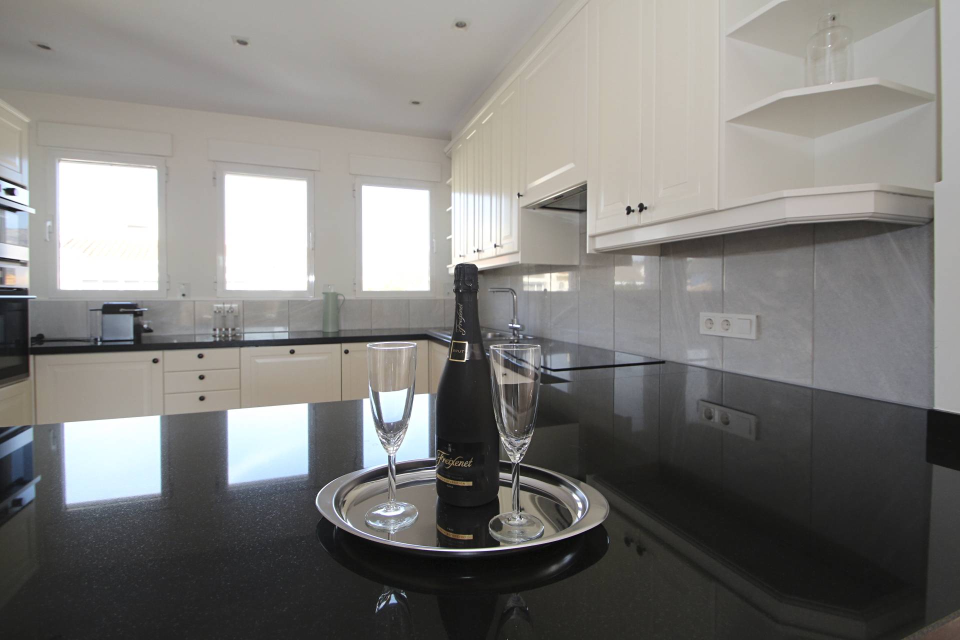 Atenas Girasol Rental9 1